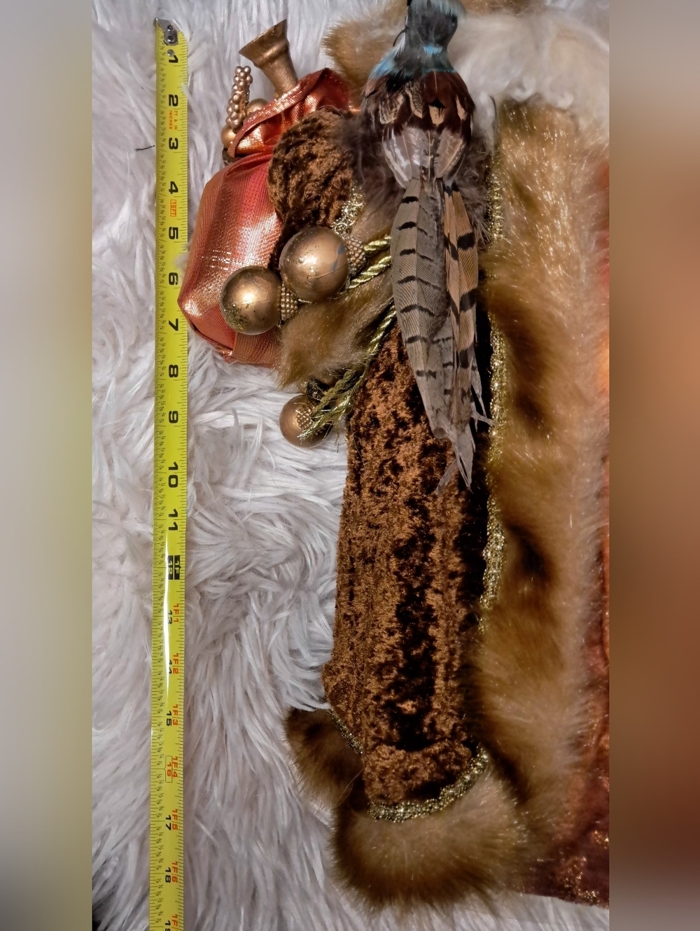 18" Vintage Old World Fur-Trim Gold Santa With Feather Accents - Picture 6 of 6